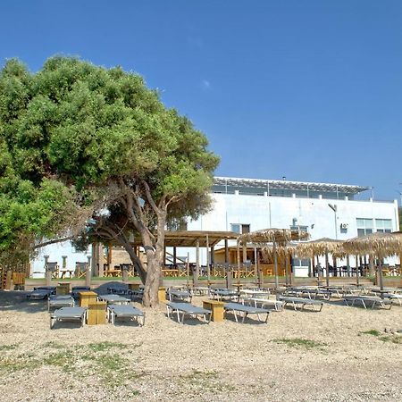 Epipleon Luxury Suites -105- Δωμάτιο 35Τμ Με Βεράντα 35Τμ Μπροστά Στη Θάλασσα Nafpaktos Extérieur photo